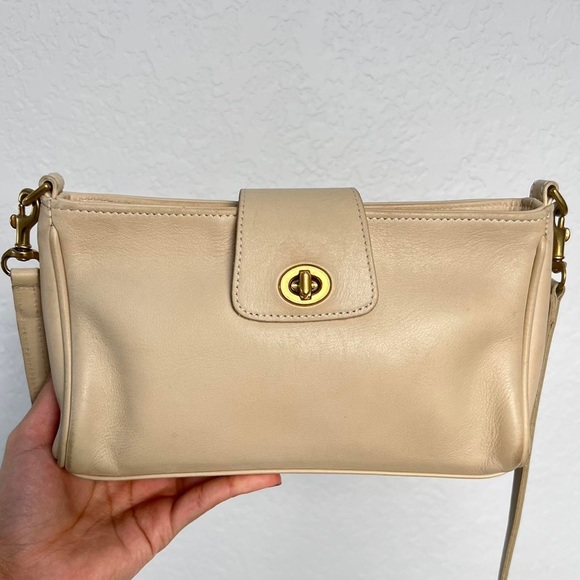 Coach 9154 Legacy Demi Turn Lock In Creme Leather Small Crossbody Bag - Picture 1 of 8